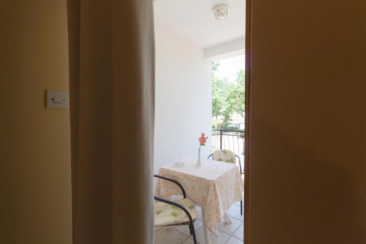Rooms And Apartments Palma B&B 메덜린 외부 사진