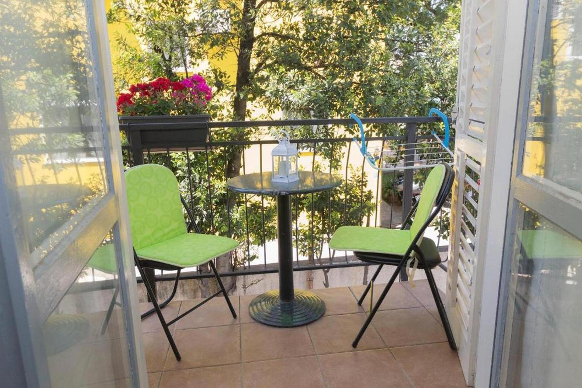 Rooms And Apartments Palma B&B 메덜린 외부 사진
