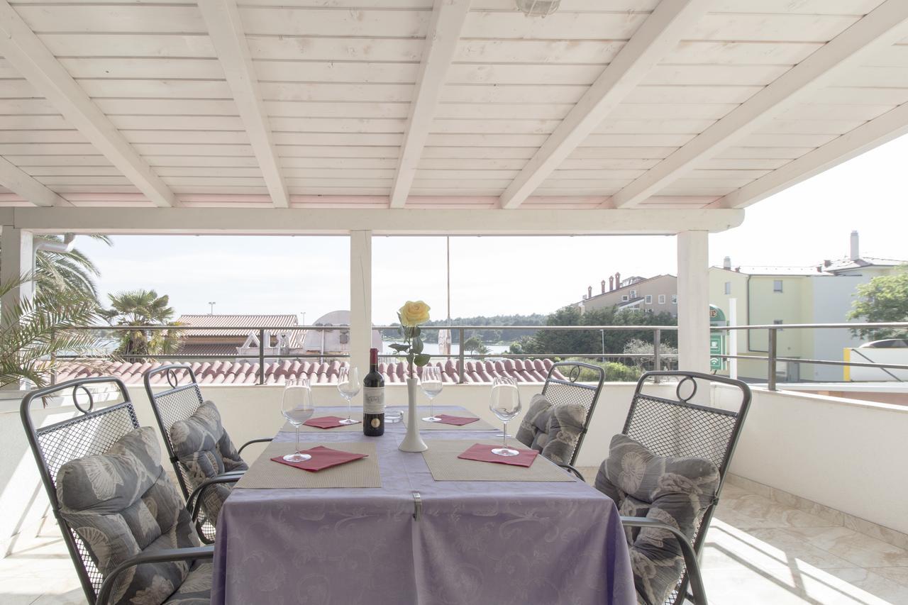 Rooms And Apartments Palma B&B 메덜린 외부 사진